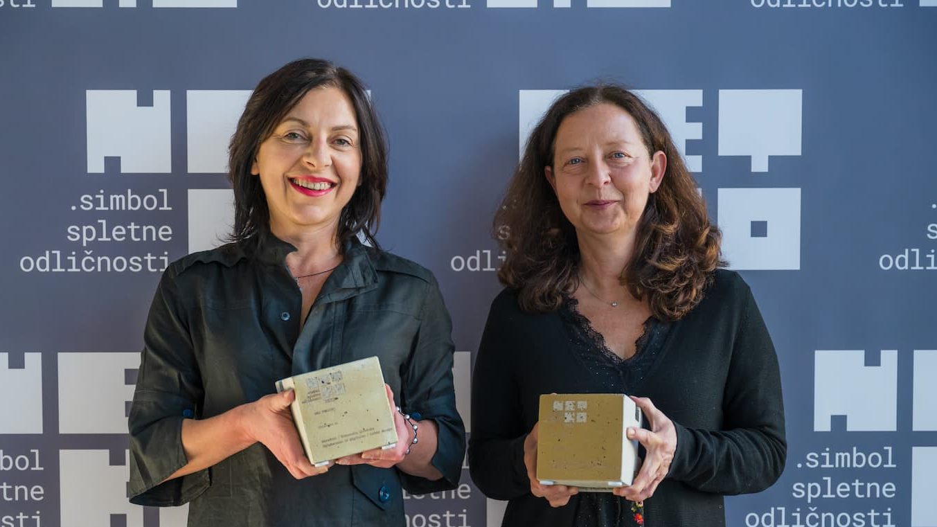 Zarja Vintar, Kofein dizajn, in Ženja Leiler Kos, Slovenska kinoteka, na podelitvi nagrad netko