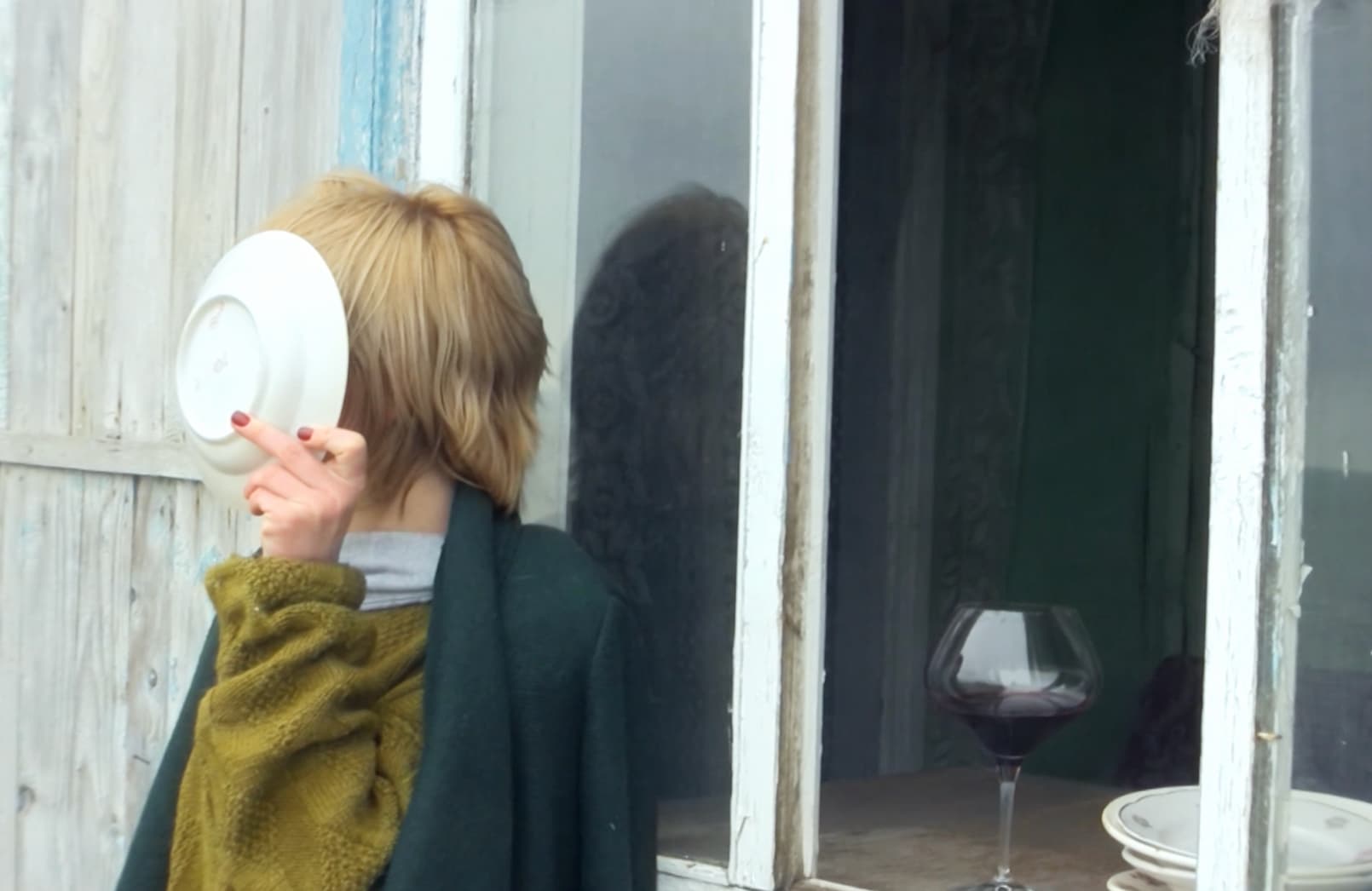 prizor iz filma Sea. Wind. WTF