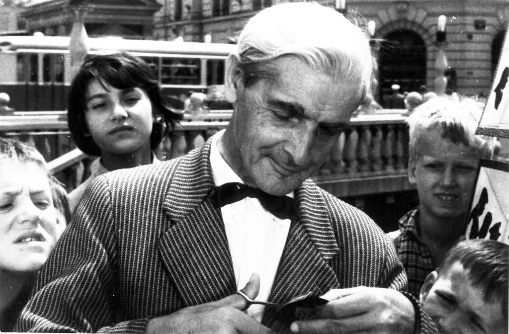 prizor iz filma Na sončni strani ceste