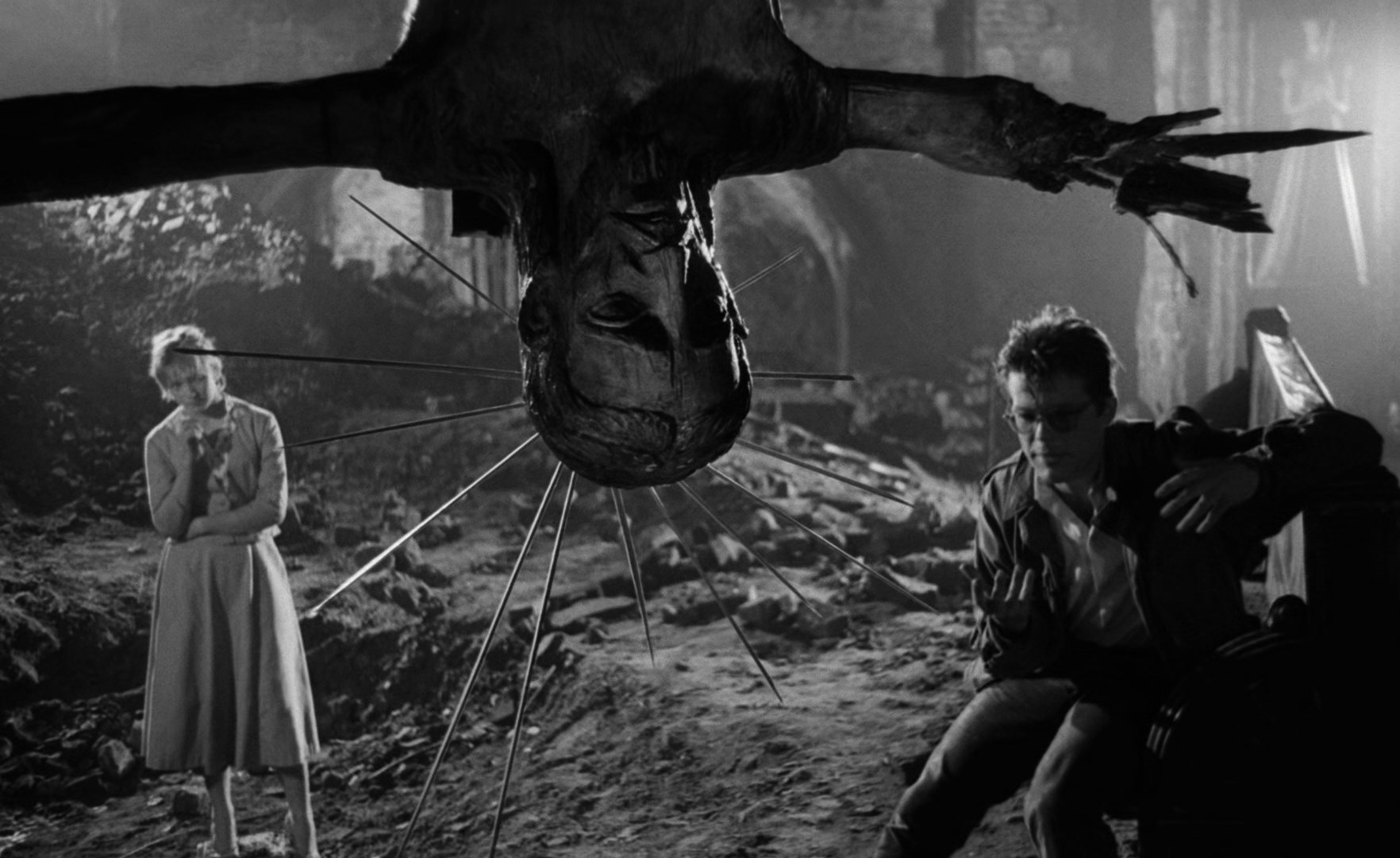 prizor iz filma Pepel in diamant