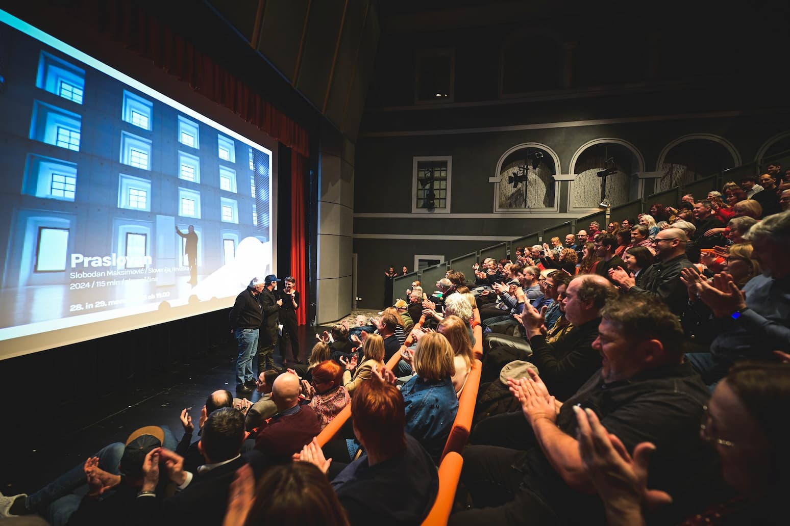 projekcija filma Praslovan v Minoritih