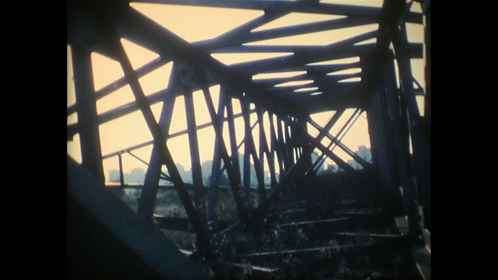 prizor iz filma Smrt Metalozaura