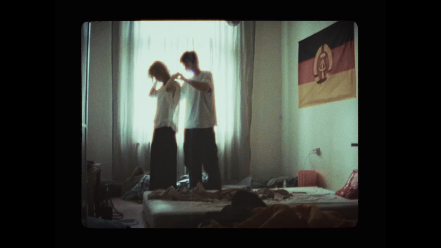 prizor iz filma The Room That Remembers