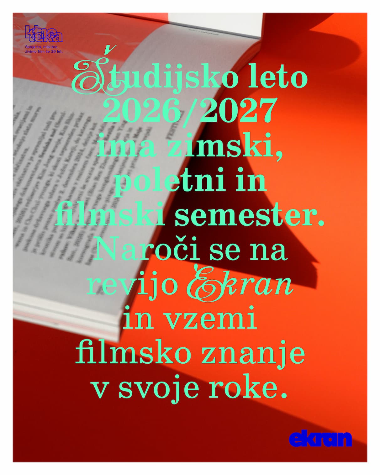 fotografija Ekranov z reklamnim napisom